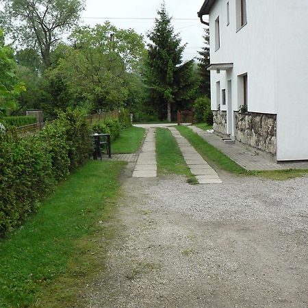 Apartman Besenova Exterior foto